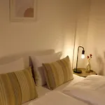Louisa's Loft -whirlpool - Berge & Wandern - Abendruhe - Familien- & Gruppenfreundlich - 1h Von Zuerich Apartmán