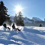 Apartmán Louisa's Loft -whirlpool - Berge & Wandern - Abendruhe - Familien- & Gruppenfreundlich - 1h Von Zuerich