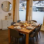 Louisa's Loft -whirlpool - Berge & Wandern - Abendruhe - Familien- & Gruppenfreundlich - 1h Von Zuerich Alt St. Johann