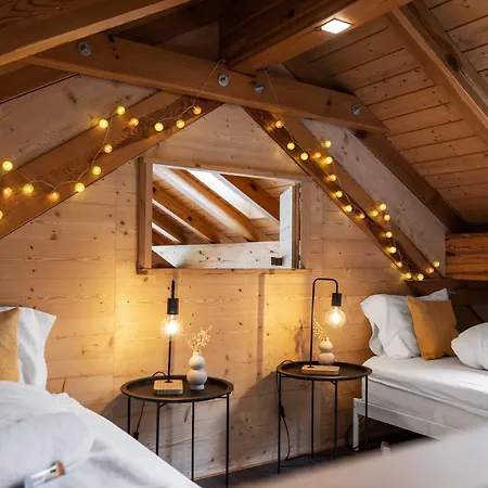 Louisa's Loft - Auszeit In Den Bergen & Der Fuer Familien, Freunde Und Paare - Wandern & Seen - 1h Ab Zuerich * Alt St. Johann
