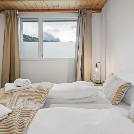 Louisa's Loft - Auszeit In Den Bergen & Der Fuer Familien, Freunde Und Paare - Wandern & Seen - 1h Ab Zuerich Appartement