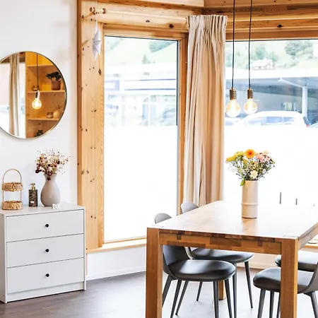 Appartement Louisa's Loft - Auszeit In Den Bergen & Der Fuer Familien, Freunde Und Paare - Wandern & Seen - 1h Ab Zuerich Alt St. Johann