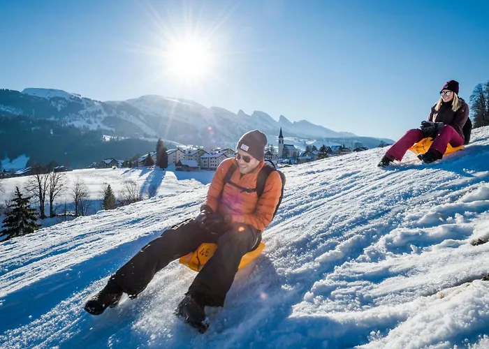 Louisa's Loft - Stilvolle Mit Whirlpool & Bergblick - Wandern & Letzte Skitage Im Toggenburg - Swiss Alps 아파트
