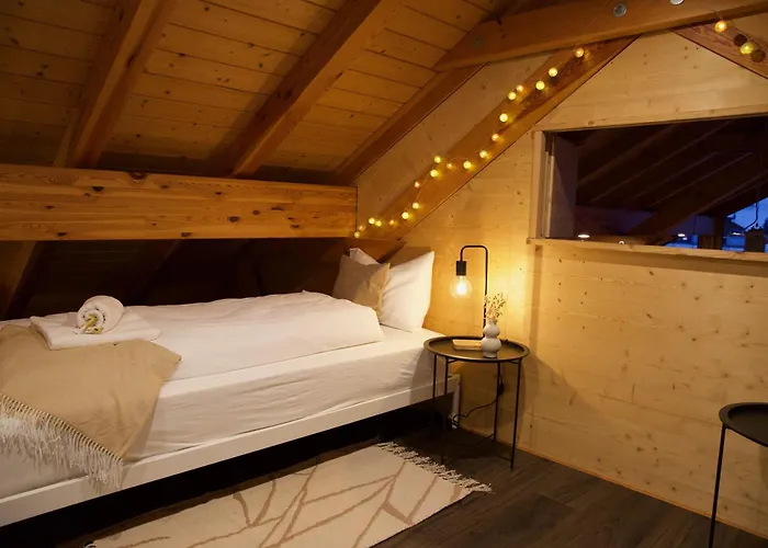 Louisa's Loft - Stilvolle & Zentral Gelegene Mit Whirlpool Und Bergblick - Nahe Piste, Loipe Und Wandergebiet Im Toggenburg شقة *