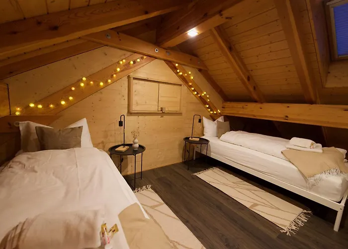 Louisa's Loft - Stilvolle & Zentral Gelegene Mit Whirlpool Und Bergblick - Nahe Piste, Loipe Und Wandergebiet Im Toggenburg Alt St. Johann