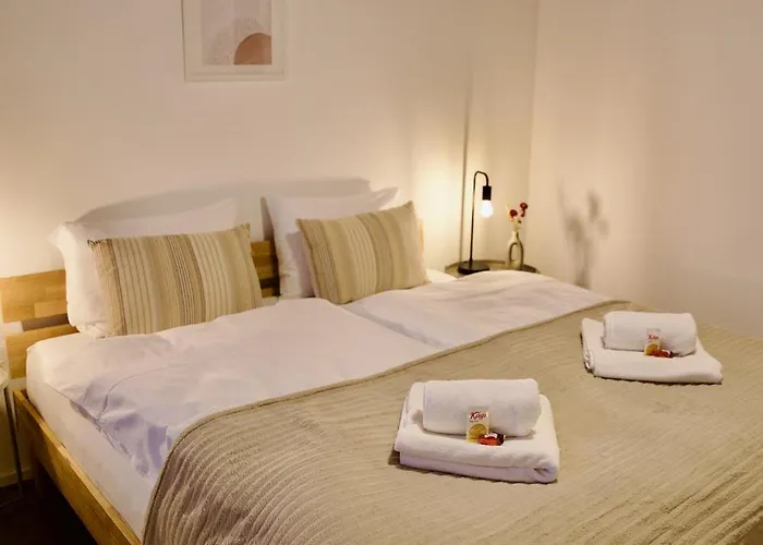 Louisa's Loft - Stilvolle Mit Whirlpool & Bergblick - Wandern & Letzte Skitage Im Toggenburg - Swiss Alps 아파트 Alt St. Johann