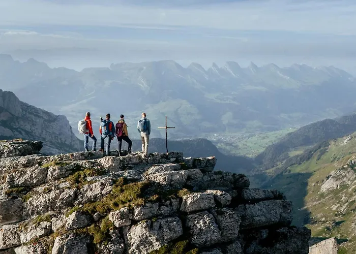 Louisa's Loft - Stilvolle Mit Whirlpool & Bergblick - Wandern & Letzte Skitage Im Toggenburg - Swiss Alps * Alt St. Johann