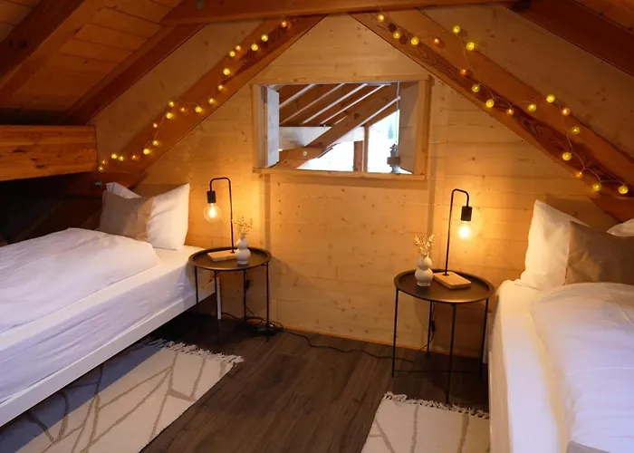 Louisa's Loft - Stilvolle Mit Whirlpool & Bergblick - Wandern & Letzte Skitage Im Toggenburg - Swiss Alps